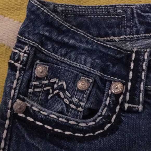 ‼️SOLD‼️Miss Me jeans - Picture 3 of 7